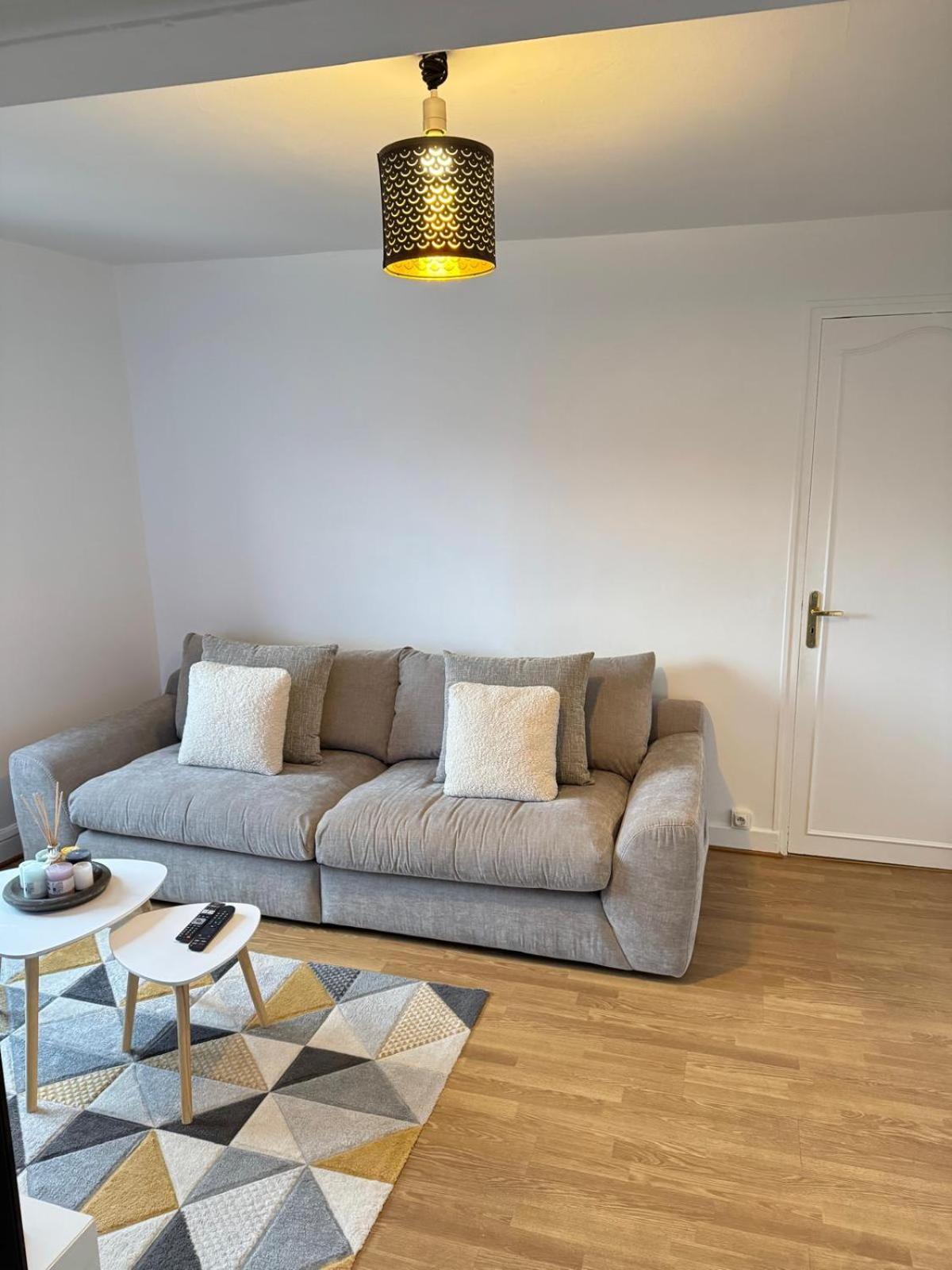 Residence Mh Lyon Rillieux-la-Pape Extérieur photo